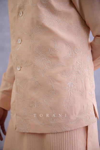 Gul-Mohar Ishaan Bandi