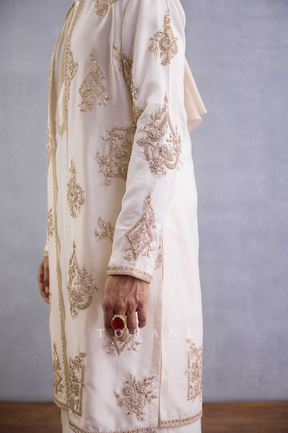 Maahe Faheem Kurta Set