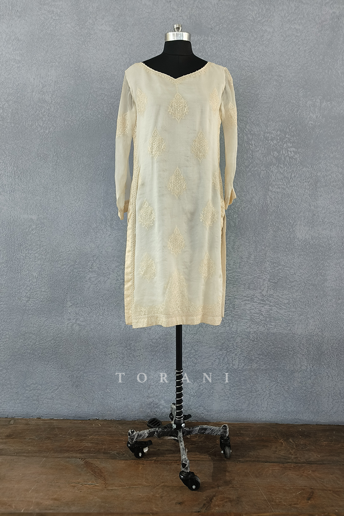 Sale- Mogra Naazneen Kurta