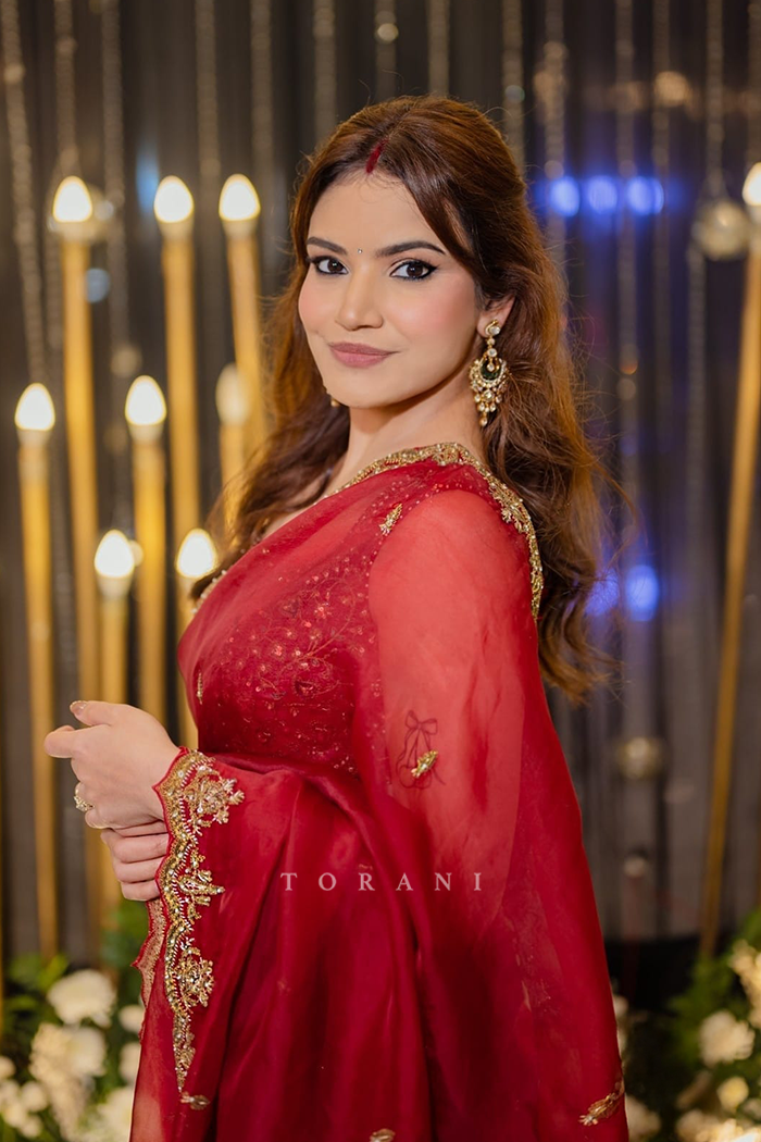 Parul Lance in our Sindoori Nayantara Lasika Saree Set