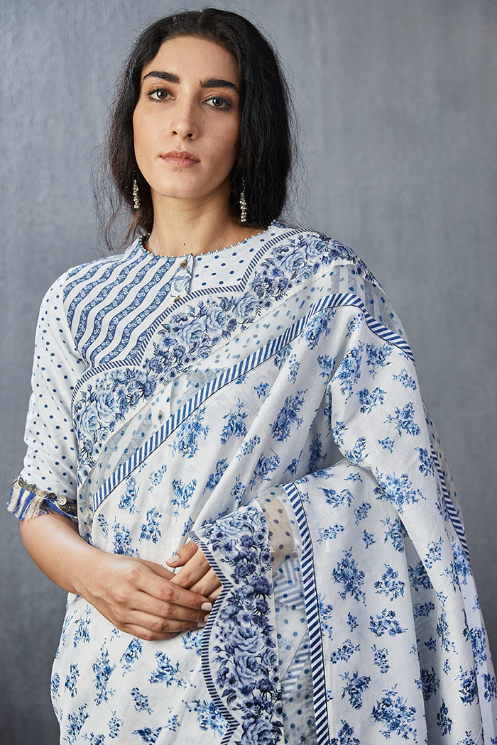 Neeli Booti Rasika Blouse