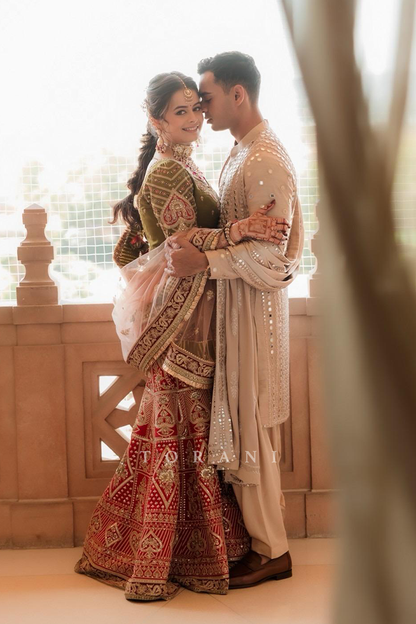 AMANAT BANSAL in our Kusumika Manmayi Gharara Set