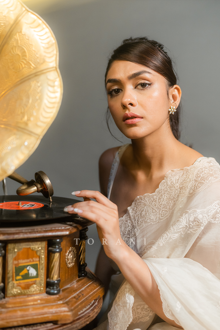 Mrunal Thakur in Torani&