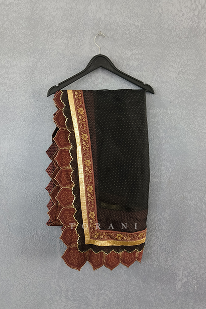 Sale- Gulghast Mahnaz Lehenga Skirt with Odhni