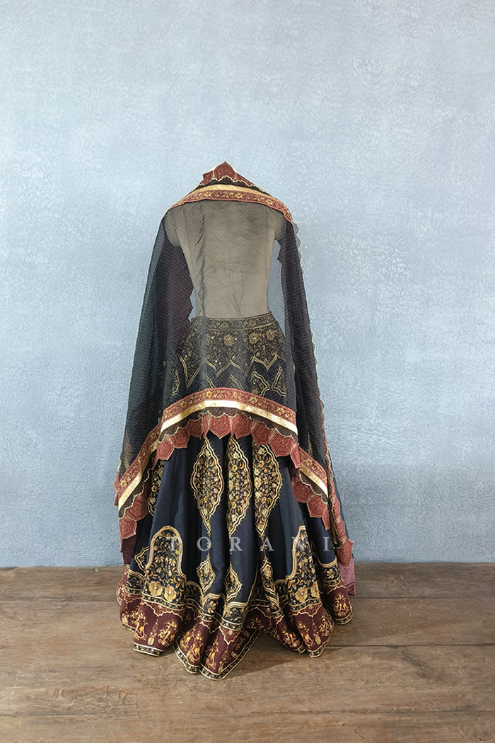 Sale- Gulghast Mahnaz Lehenga Skirt with Odhni