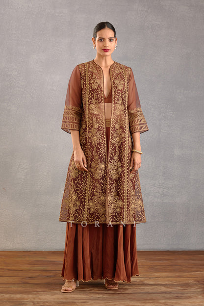 Dahlia Paavni Cape Set