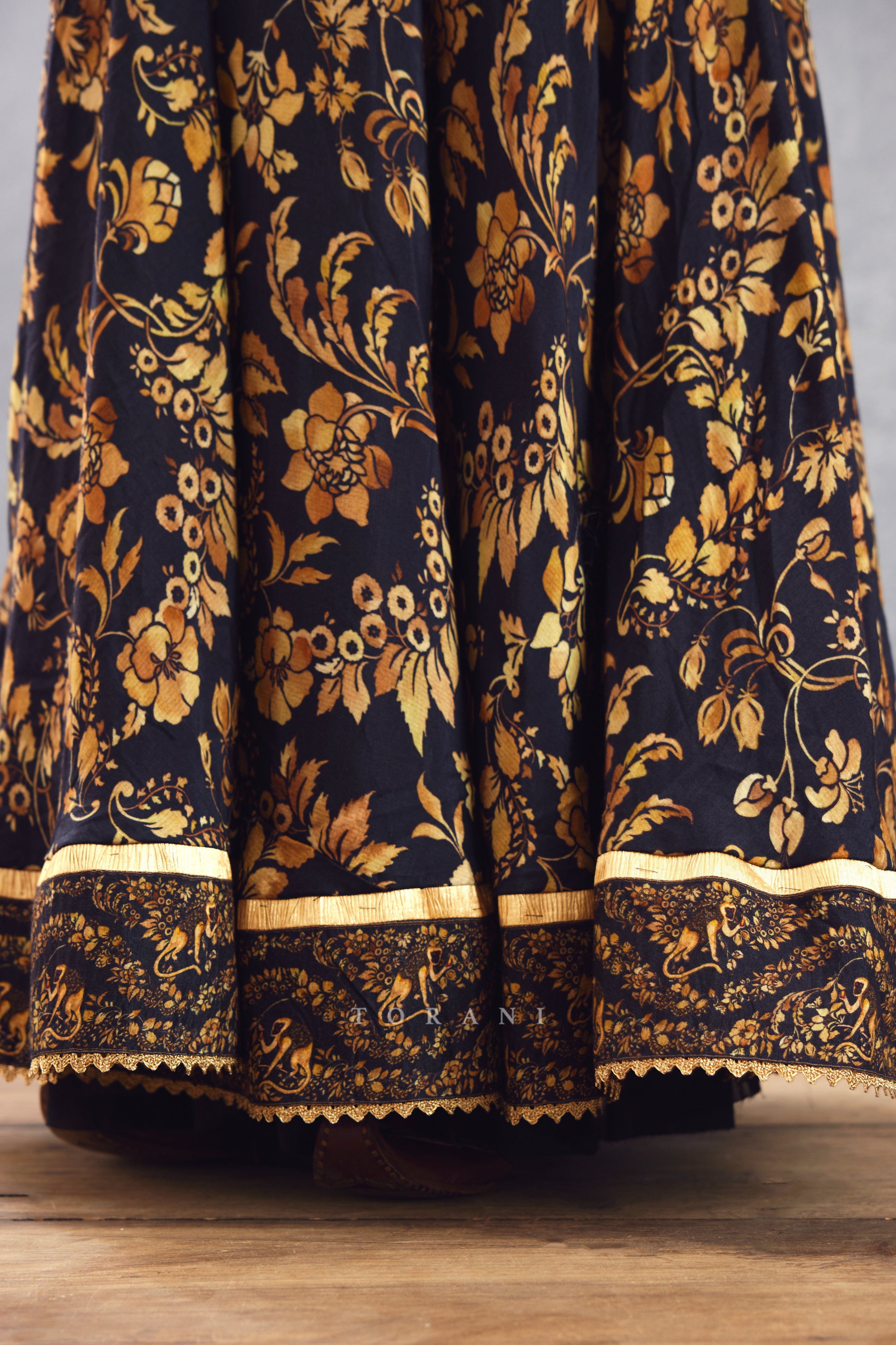 Gulghast Rabia Anarkali Set