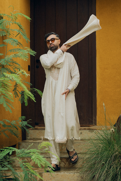 Shubham Torani in our Mogra Vedant Kurta Set