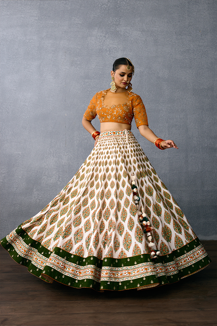 Trivarnam Ritika Lehenga Set