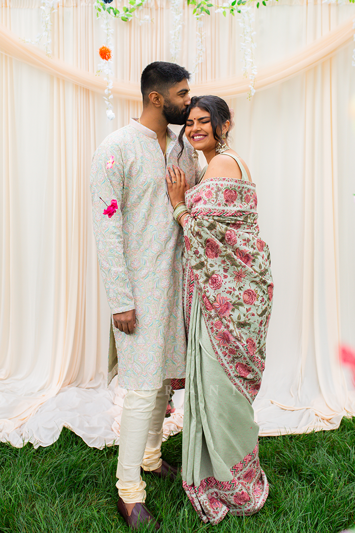 Manavi In Our Jaituni Niya Saree Set