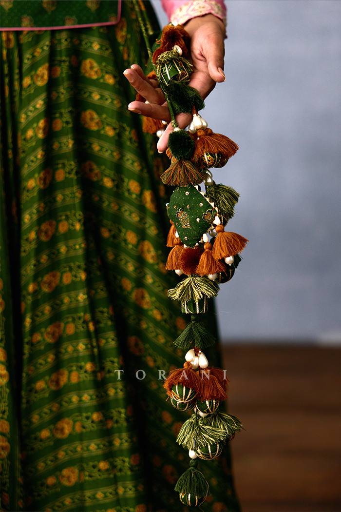 Mayuri Kumuda Kaveri Lehenga Set
