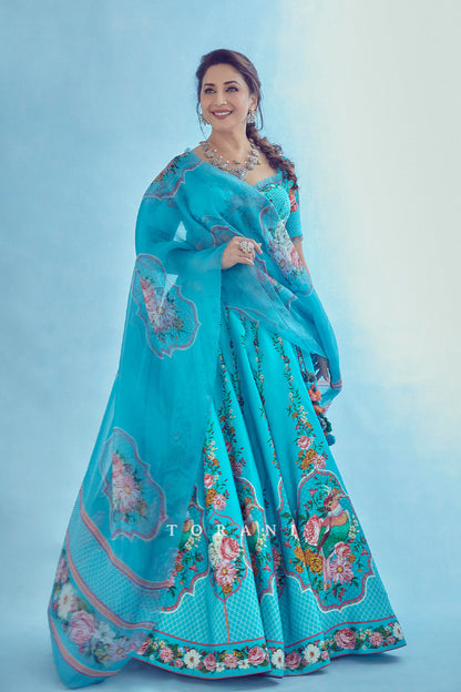 MADHURI DIXIT IN CHANDERI LEHENGA SET BY TORANI