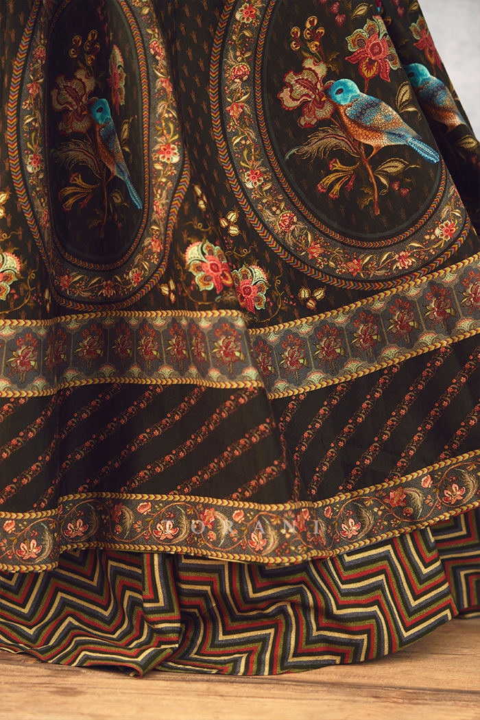 Gulghast Poulami Lehenga Set