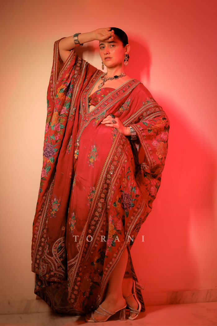 Sanjeeda Shaikh in our Dil Surkh Sanaz Kaftan Set