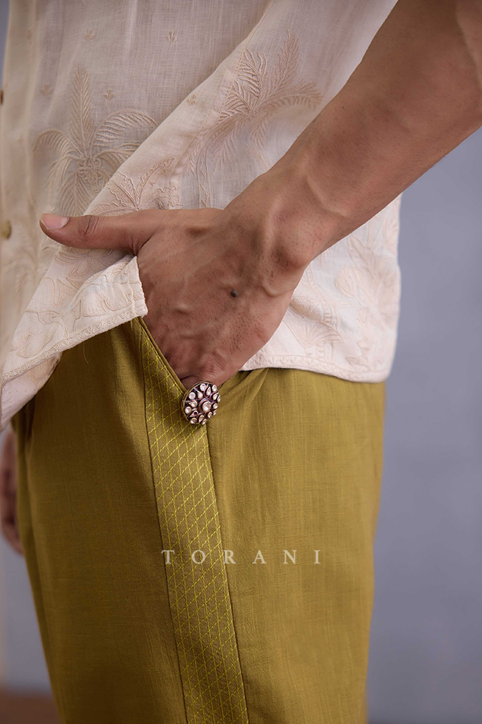 Kafoori Haseeb Kameez Set