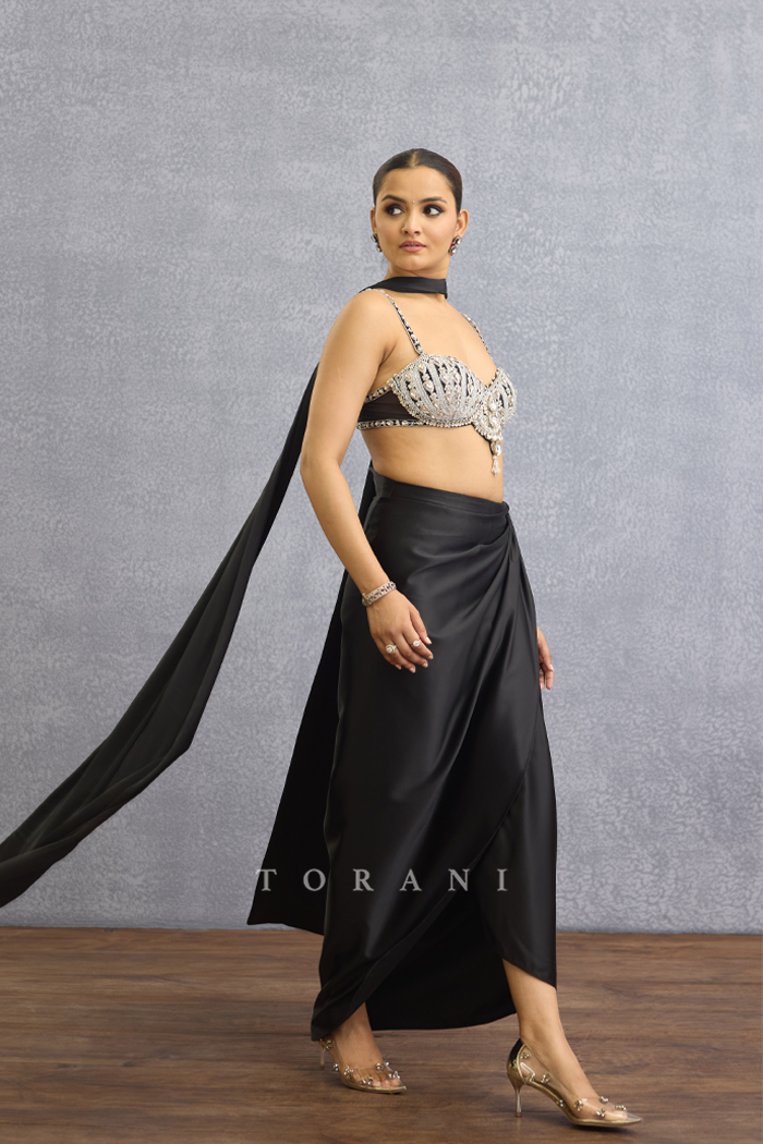 Siyaahi Trisha Skirt Set