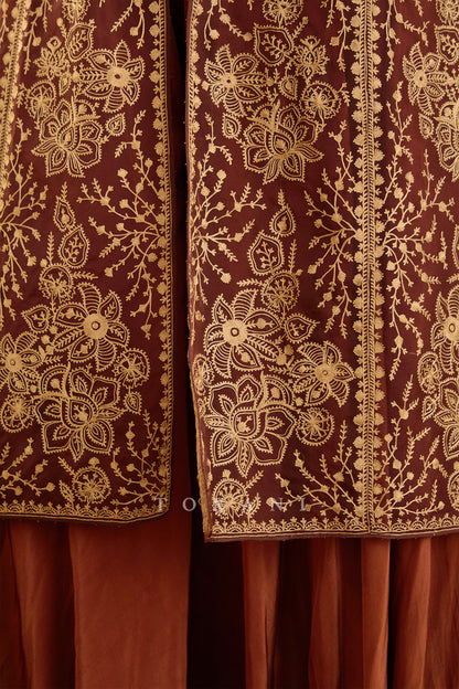 Dahlia Paavni Cape Set