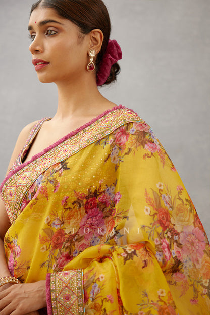 Sunehra Zubaida Saree