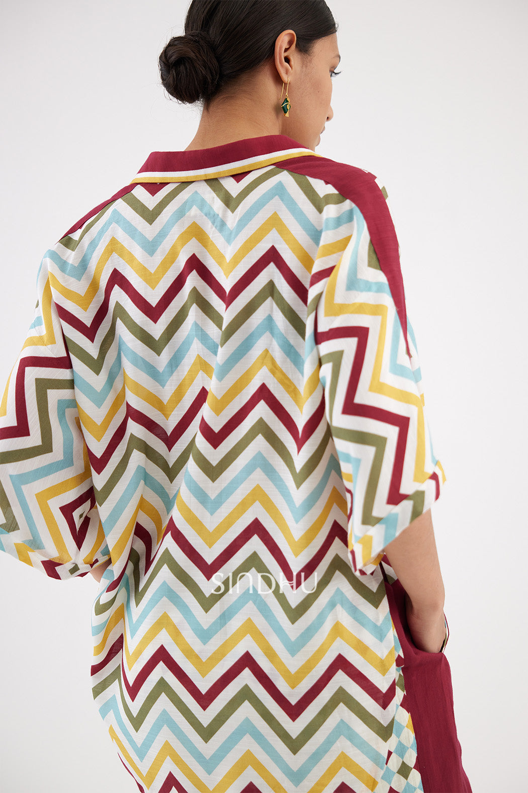 Vetra High-Low Shirt