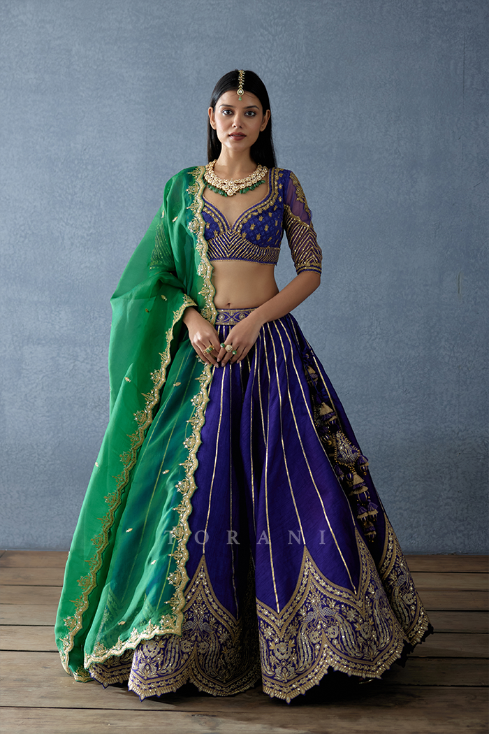 Aparajita Talat Odhni