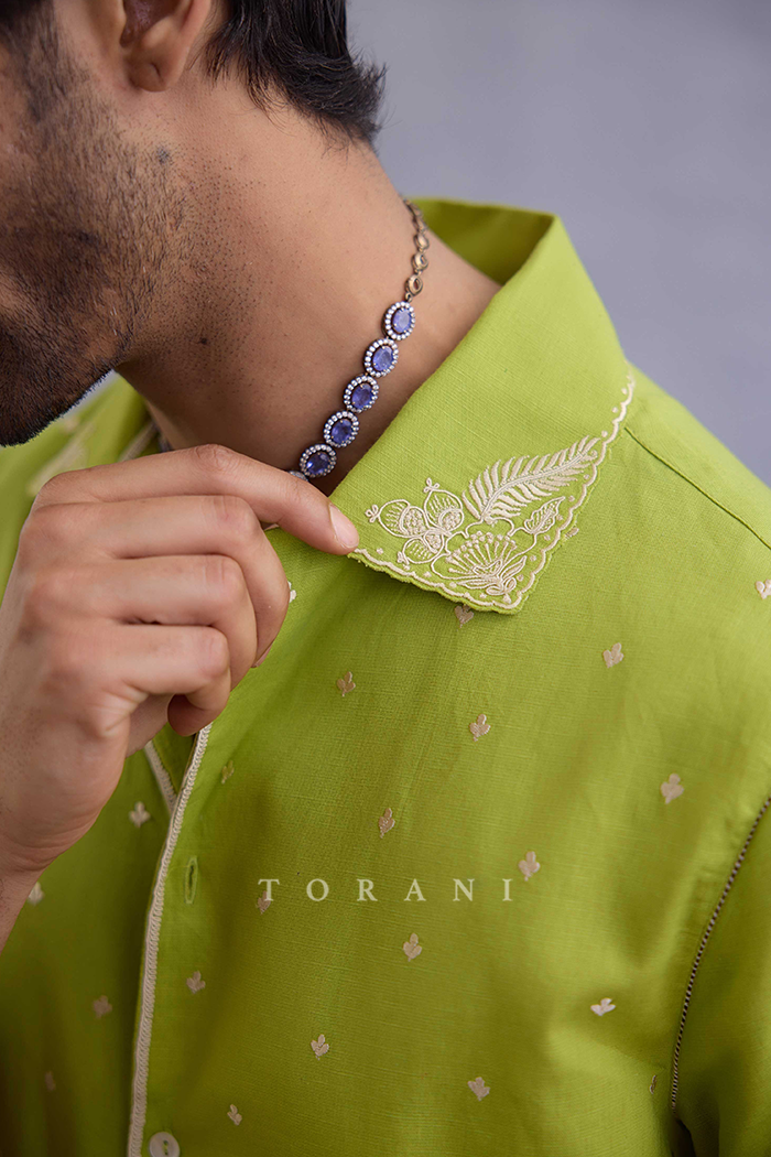 Angoori Divakar Kameez Set