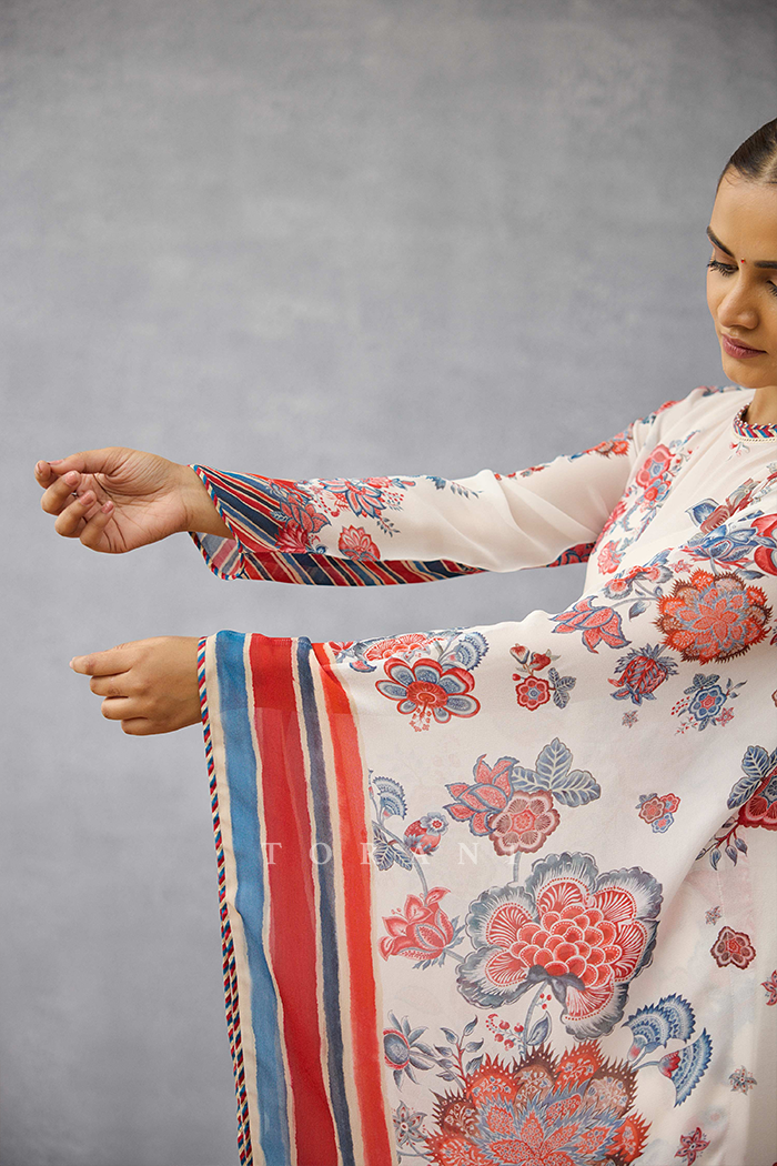 Coromandel Navanya Kaftan Set