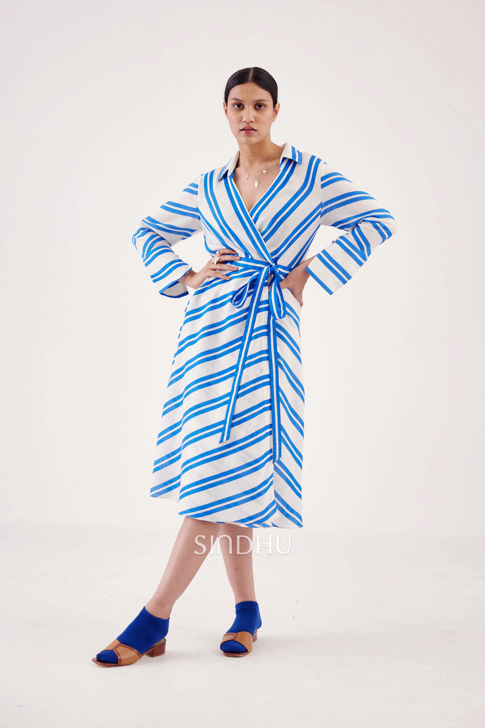 Anis Wrap Dress knee length