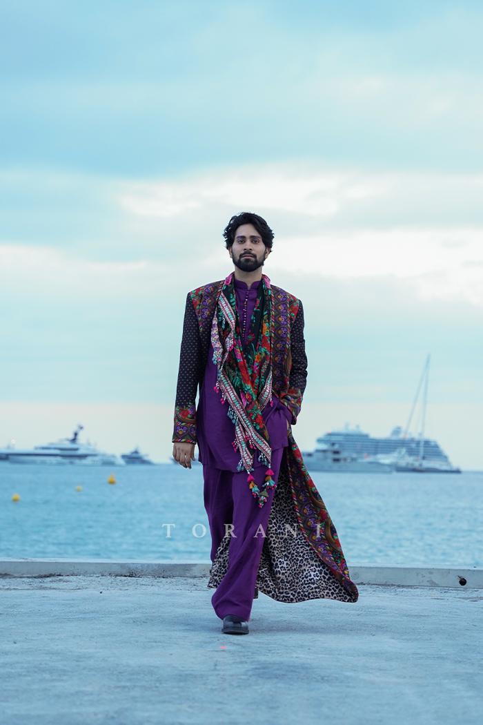 Ankush Bahuguna In Our Dil Shaad Kusha Bahman Rafi Jacket Set &amp; Dil Shaad Wael Scarf