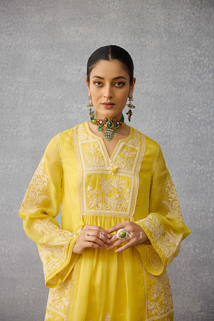 Kasmai Deba Priya Kurta Set