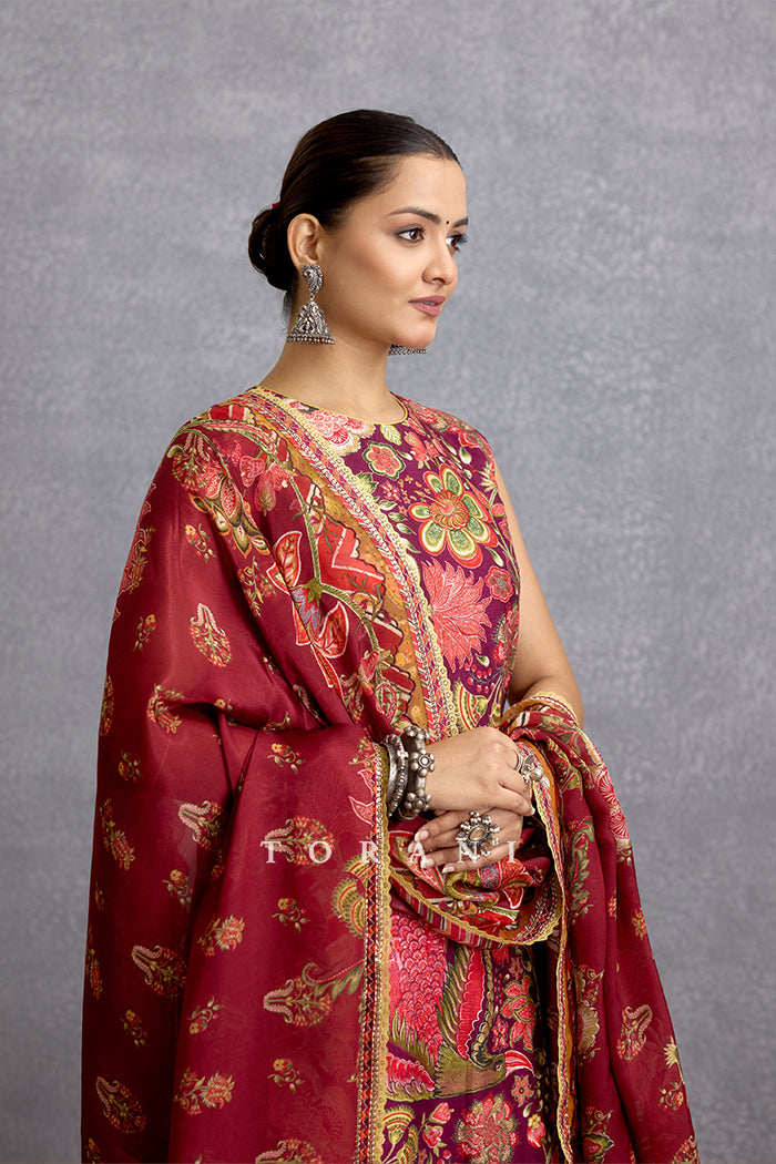 Laalima Tanuja Kurta Set