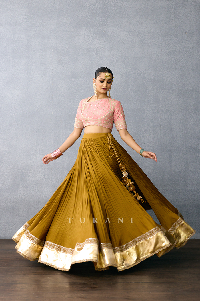 Madhu Uddhava Lehenga Set