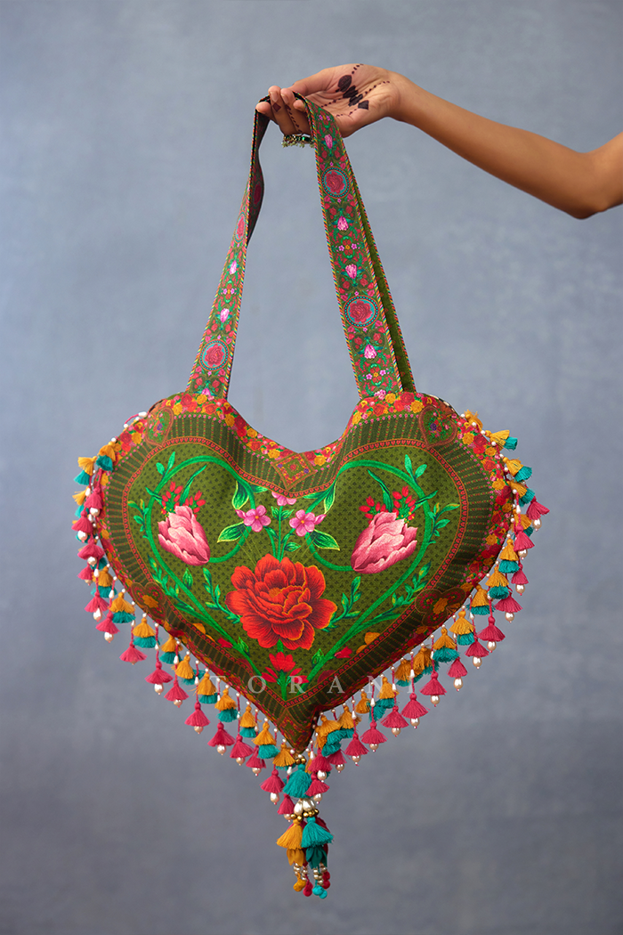 Dil Saaz Marya Jhola