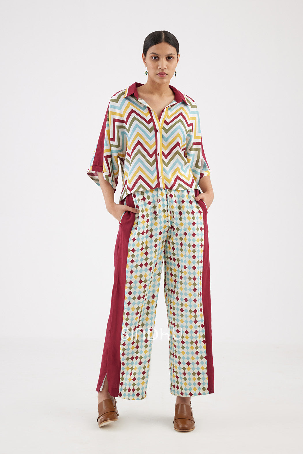 Vetra High-Low Shirt