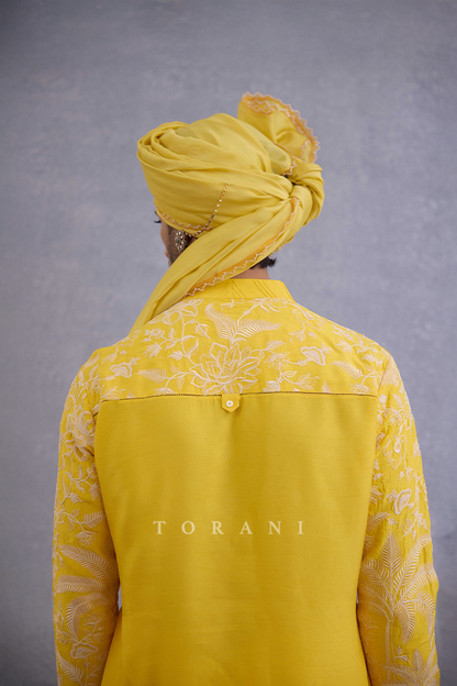 Kasmai Bhaanu Kurta Set