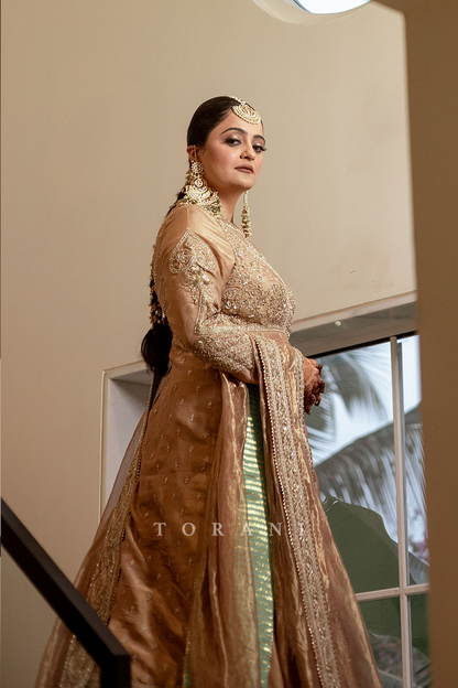Sachi Kaur in our Custom Talai Jahaanaara Khada Dupatta &amp; Skirt Set