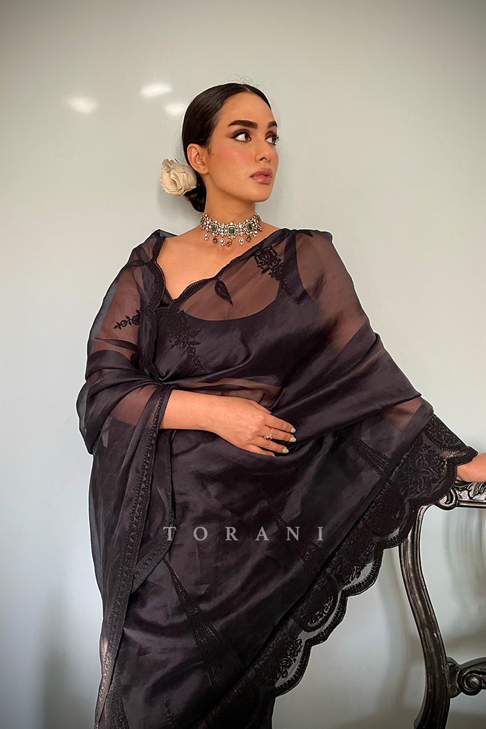 Neha Singh In Our Gulghast Geetika Saree Set