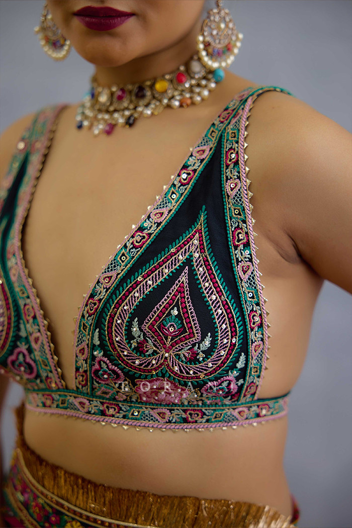 Dil Shaad Saayeeda Blouse