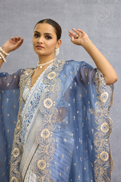 Neeli Kali Poulami Cape