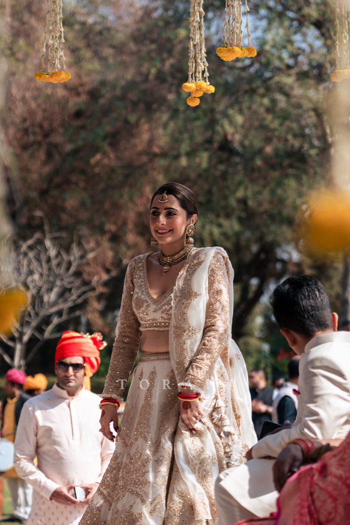 Bani in our Custom Gul Bano Meher Passa Lehenga Set