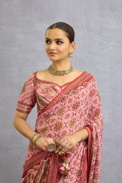 Rang Ruhani Elisha Saree