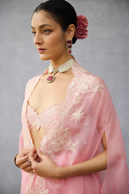 Gulaban Zuri Cape