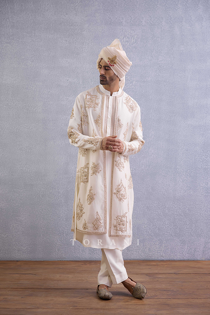 Maahe Faheem Kurta Set