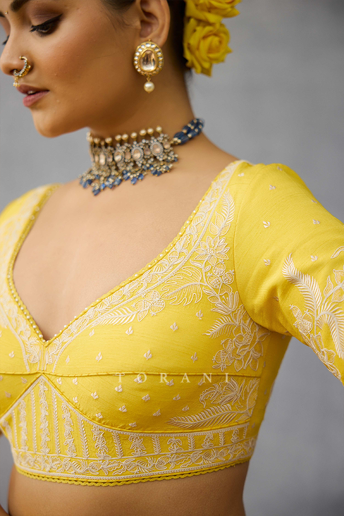 Kasmai Wrija Blouse