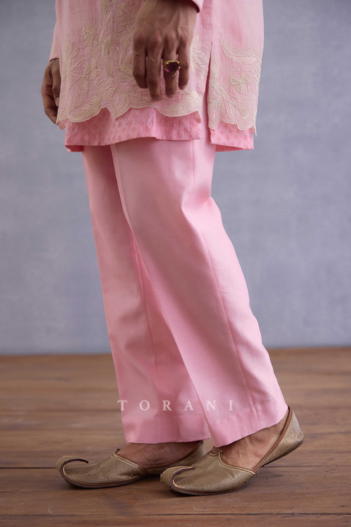 Gulaban Aditya Kurta Set