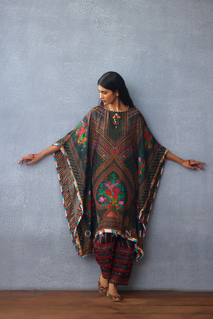 Dil Shadaab Friya Kaftan Set