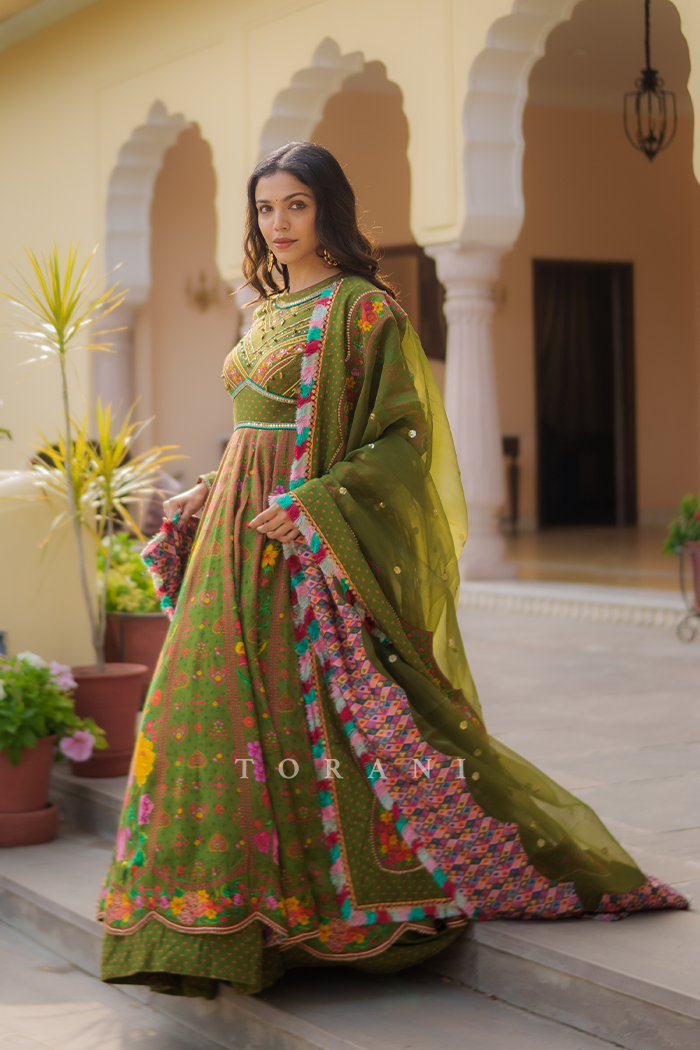 Shriya Pilgaonkar in our Dil Saaz Zareen Anarkali Set
