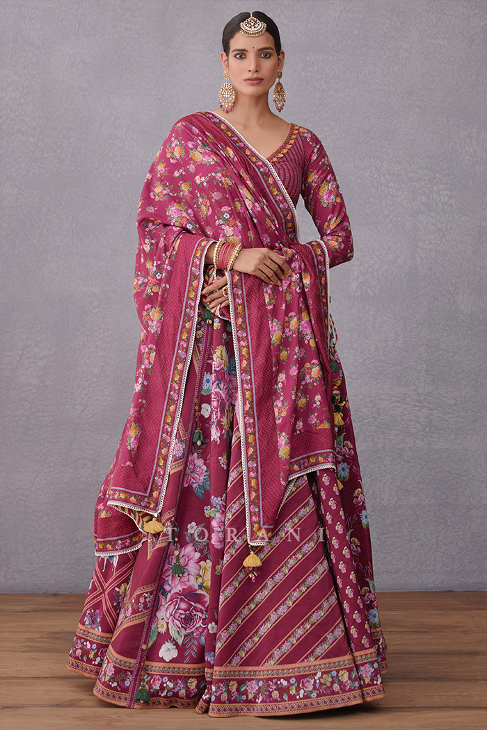 Manika Waheeda Lehenga Set