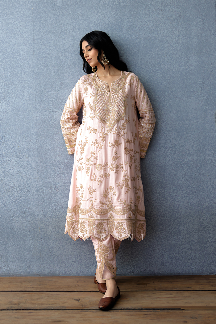 Gul-Naar Mandira Kurta Set