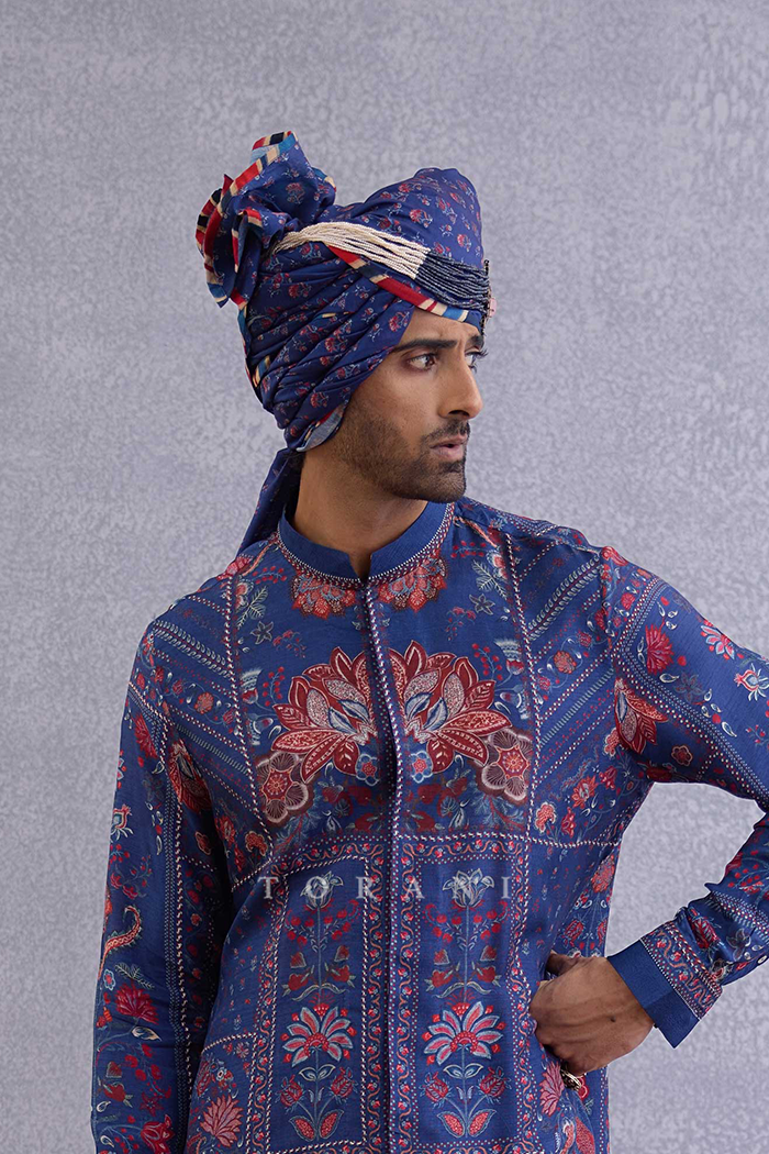 Neelambar Viraaj Saafa