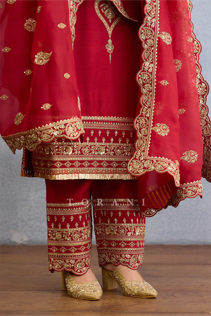 Shamse Adiva Kurta Set